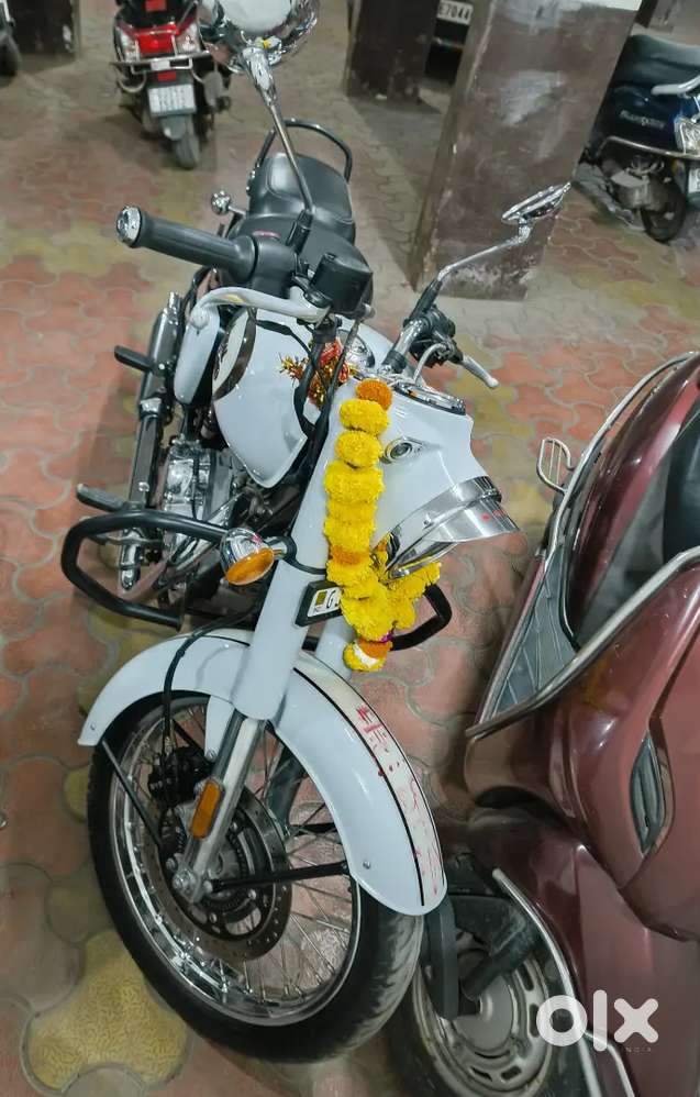 I want to sell it. If anyone wants to buy it, please get in touch.