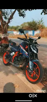 KTM duke 390 (3 Gen)