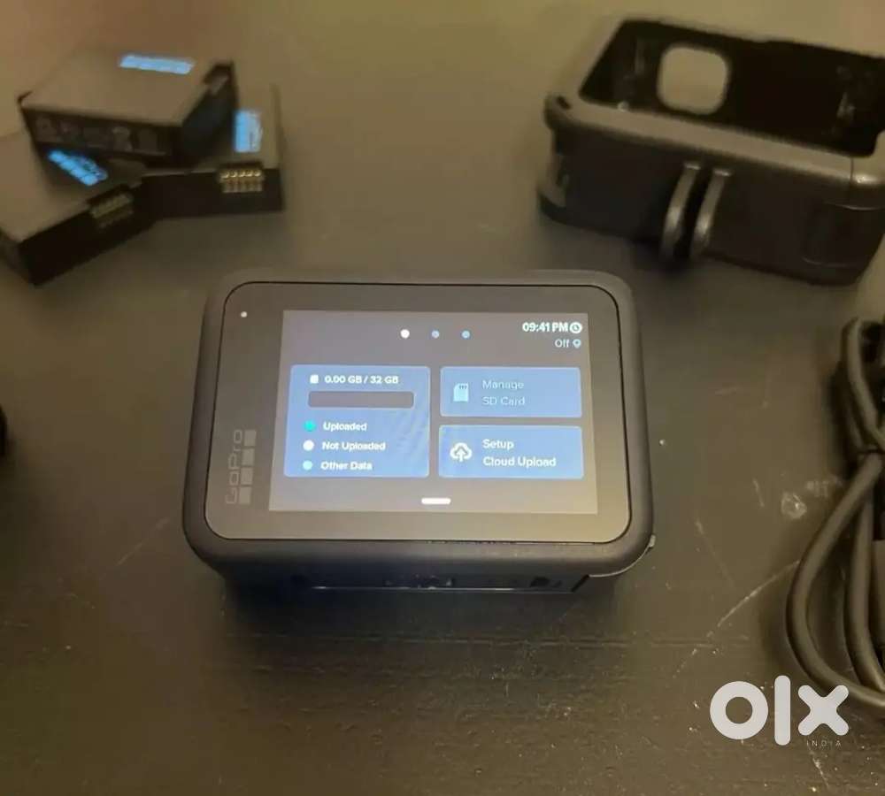 GoPro HERO 13 Black, 4x Battery's, Dual charger, USB C Cable