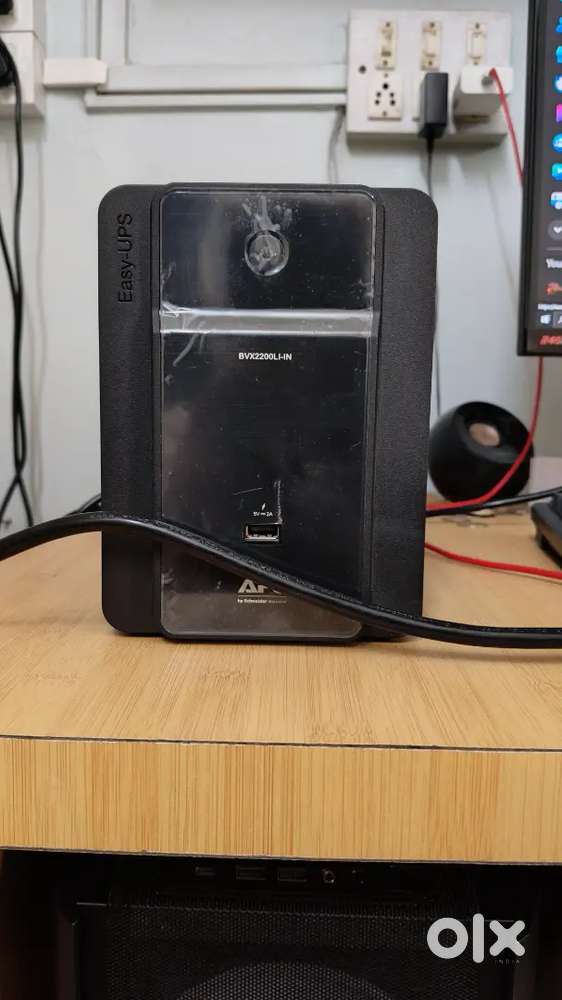 APC UPS 2200va ( Price is negotiable)