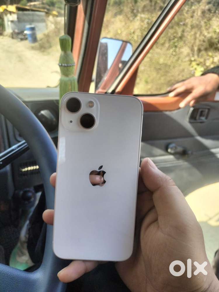 I phone 13 4 month old 95%