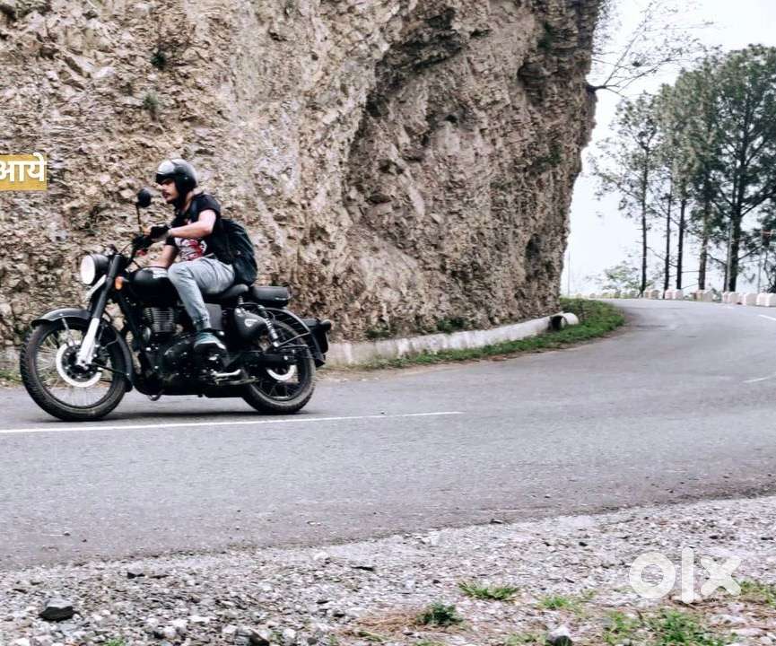 ️ Royal Enfield Classic 500 Stealth Black – Dec 2018