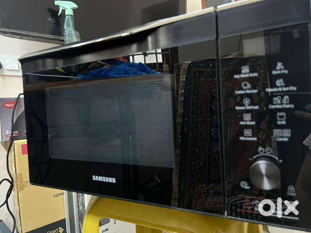 Samsung conventional microwave oven (32 L)