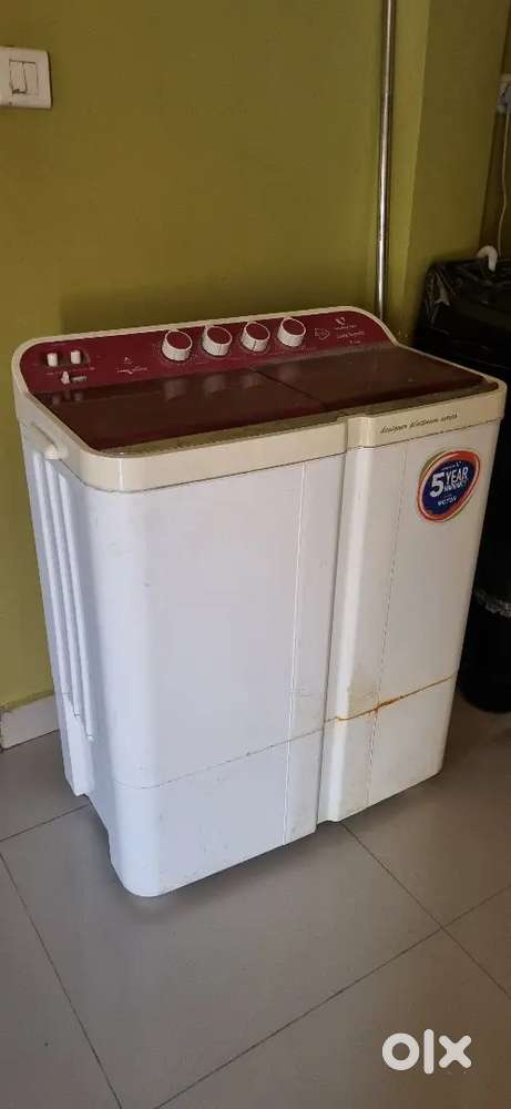 Videocon 7.5kg semi automatic washing machine