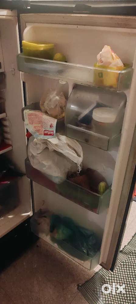 Refrigerator @5000