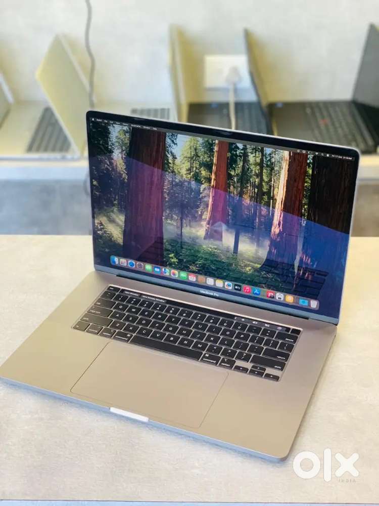 MACBOOK PRO 2141, INTEL CORE i7, 32GB Ram, 512 GB SSD
