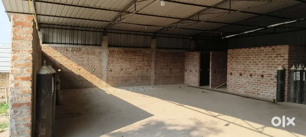 2000 sqft On Road for Godown and Transport