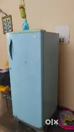 Freez 210 ltr make LG