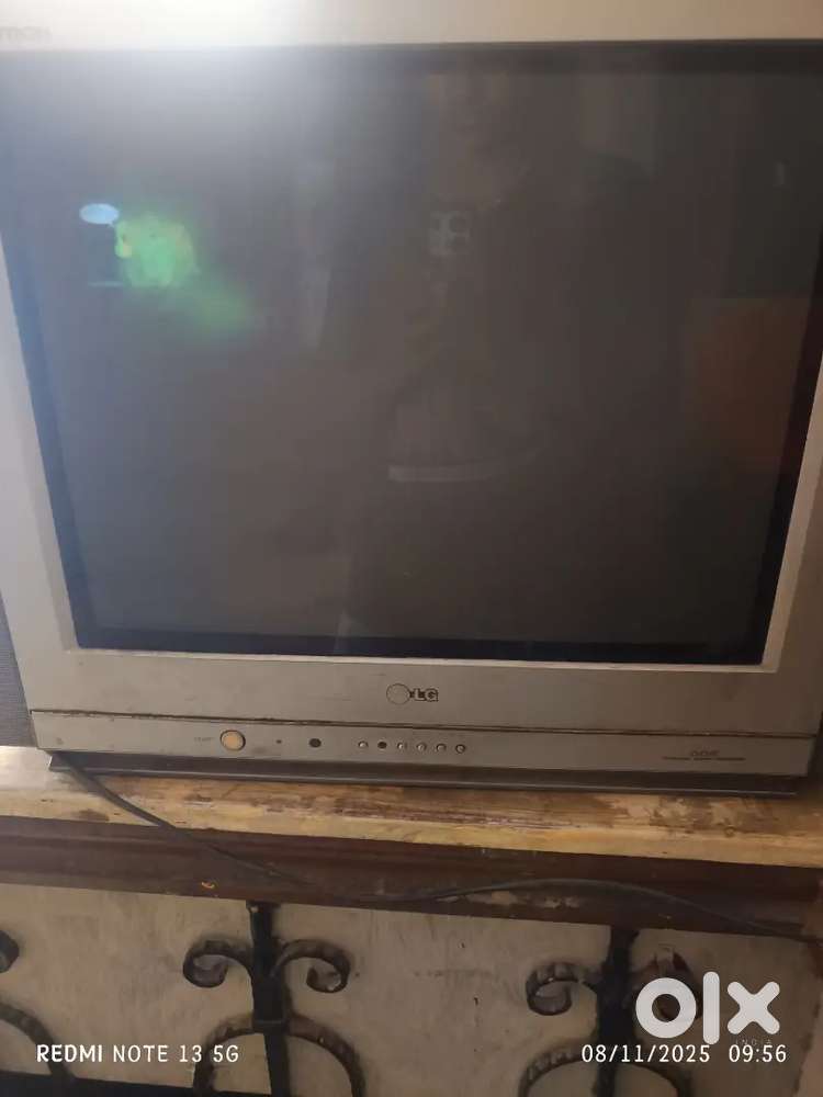 Old lg tv now tv is showing no damage