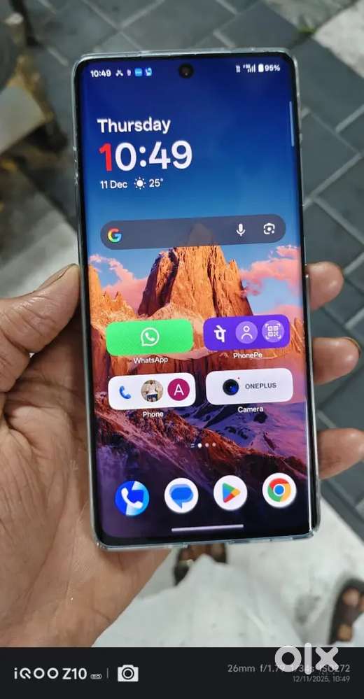 One plus 12r 16gb (256)