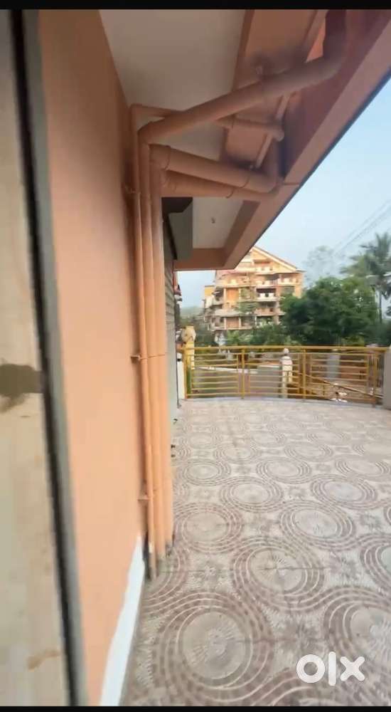 Mapusa shop available for rent 25sqmtr 18k rent