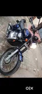 Jawa 42 2023 4700. kms    run