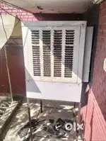 Air cooler with stand