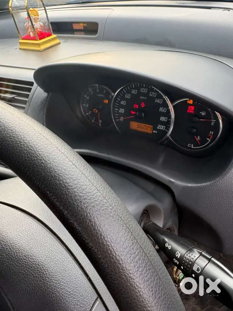 Maruti Suzuki Swift 2009 Petrol 96000 Km Driven