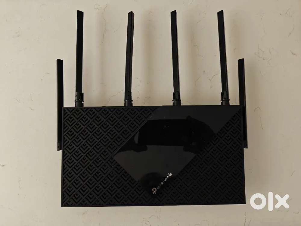 TP Link 3 band, dual band router and SSID  booster
