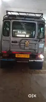 Force cruiser 14 seater