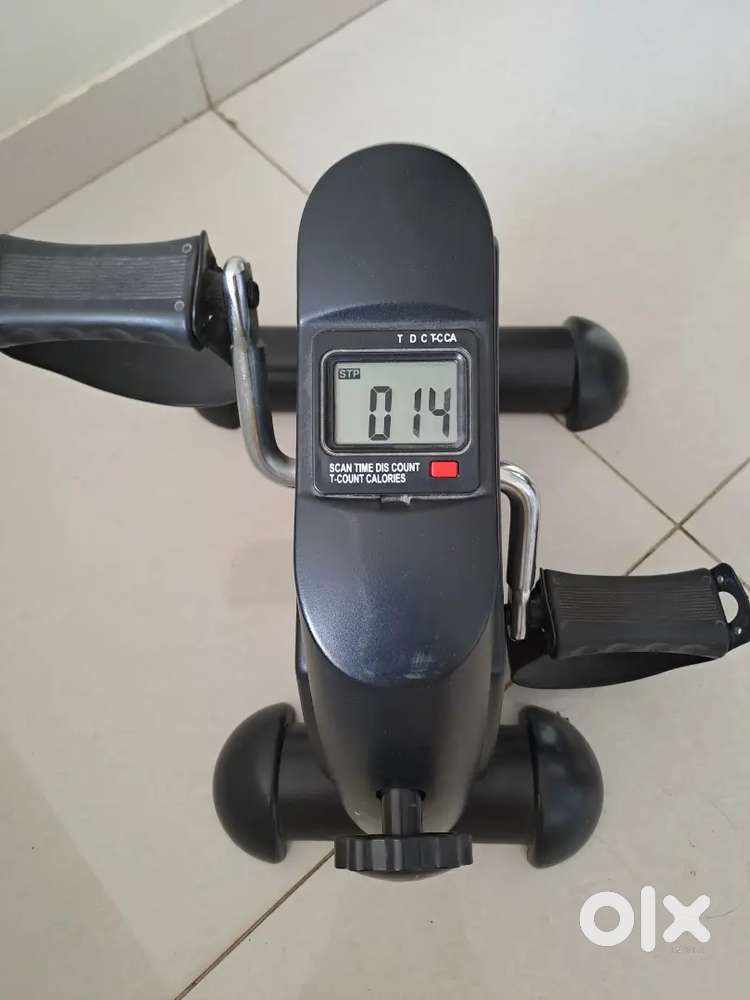Mini exercise bike.