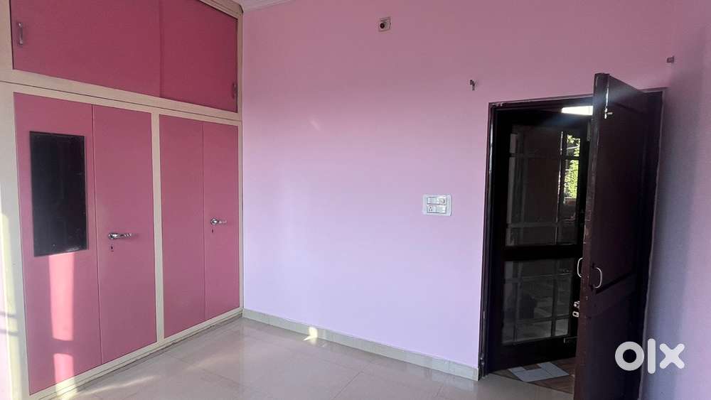 2 Bedroom 1 kitchen 1 bathroom with big varanda