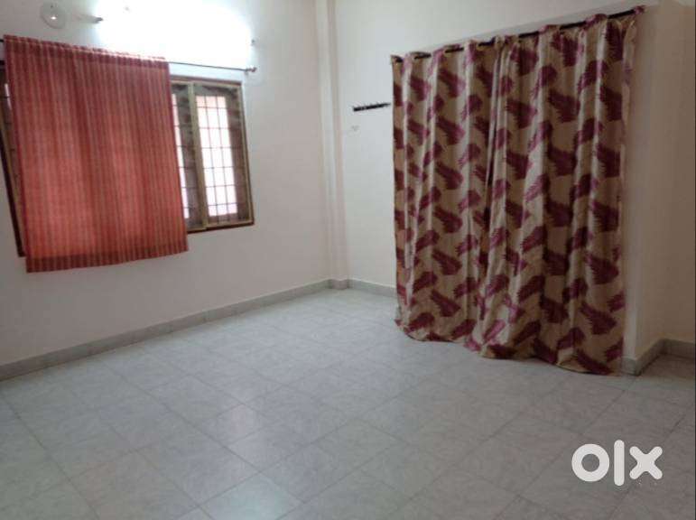 2 Separate rooms for Professional and Decent family