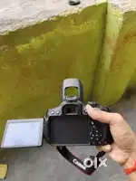 Canon 700d DSLR camera