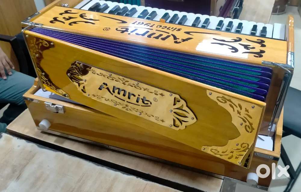 Harmonium for sale brand new 1 day old harmonium for sale
