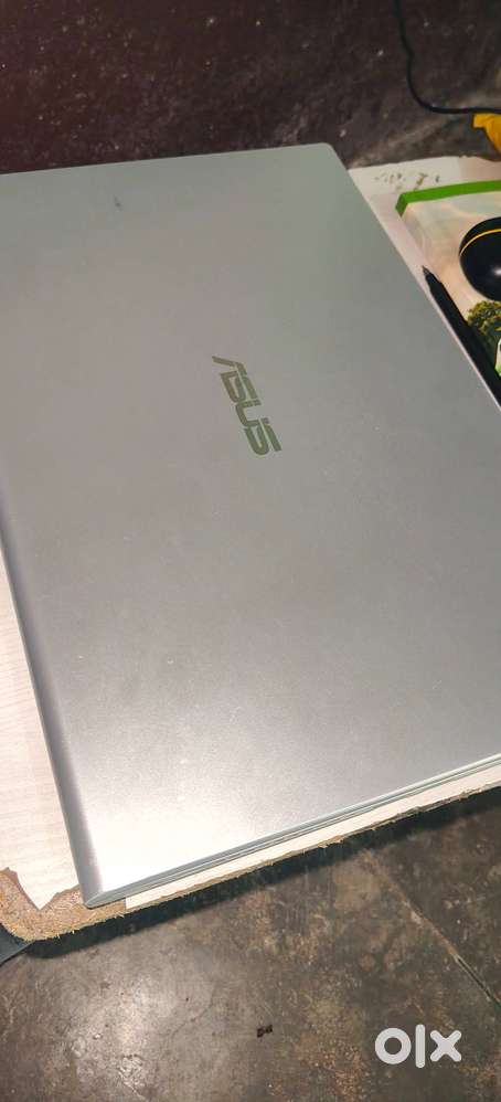 Asus vivobook15 laptop