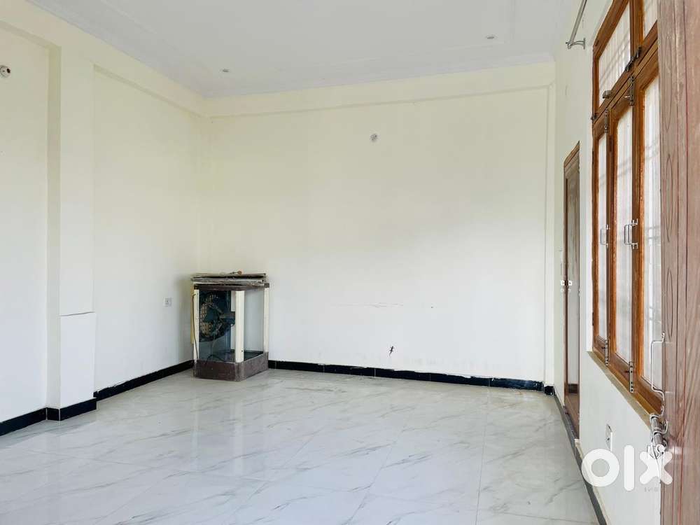 Family or girls only