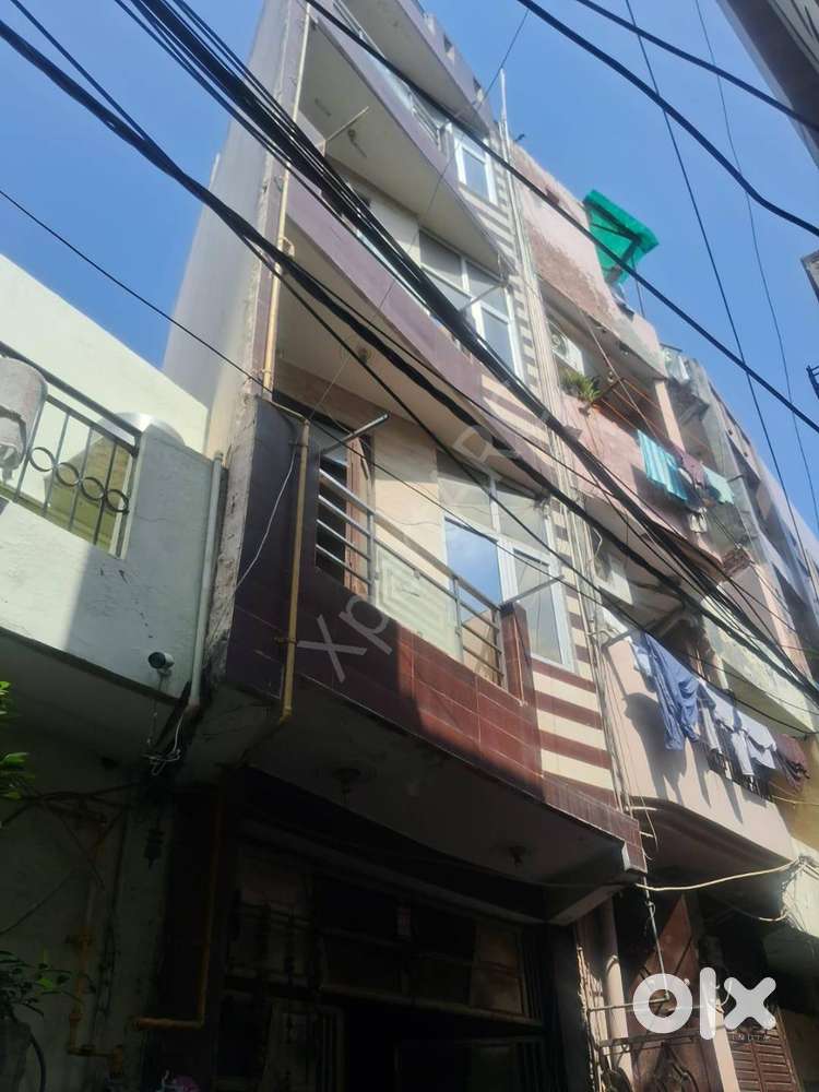 Independent House in Naveen Shahdara