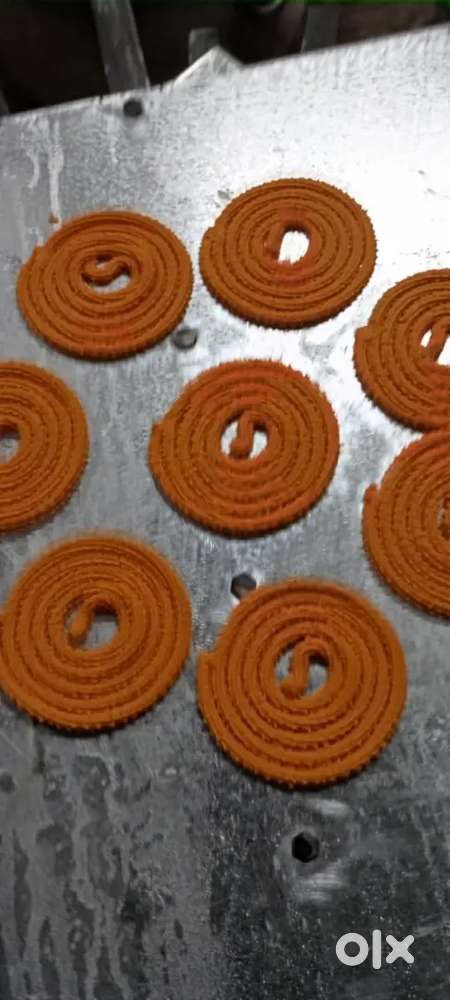 Namkeen Cook & Packing Helpers Required – Immediate Joining!