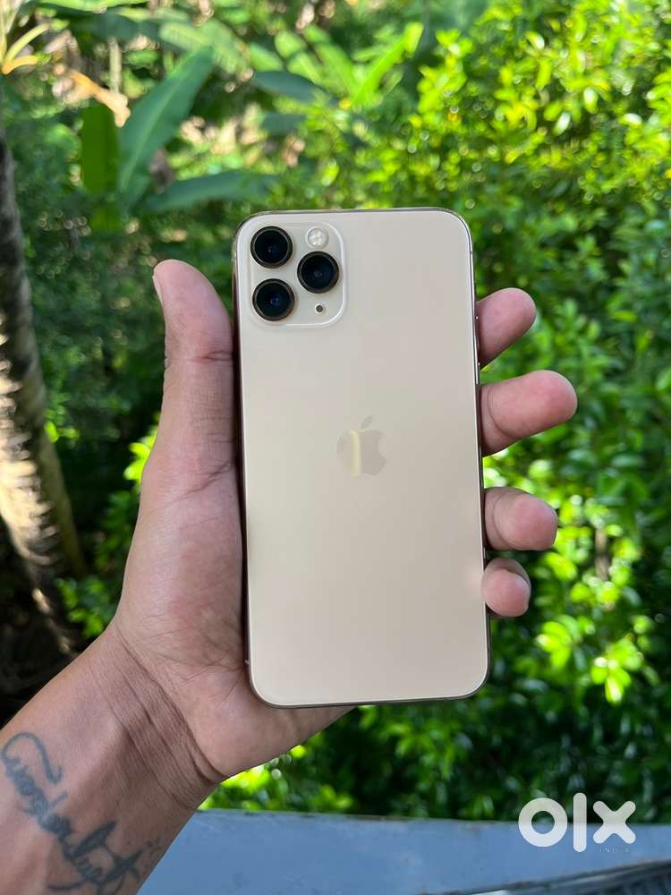 Iphone 11 pro 256gb neat phone