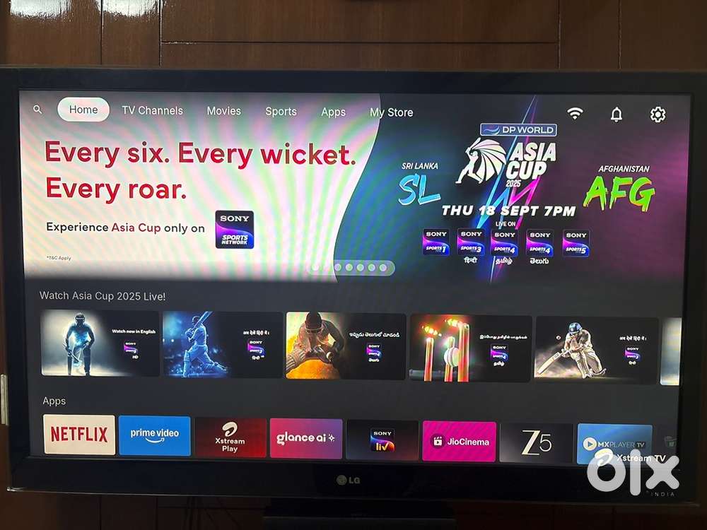 LG 48” 3D LED TV in perfect condition with 3D glasses