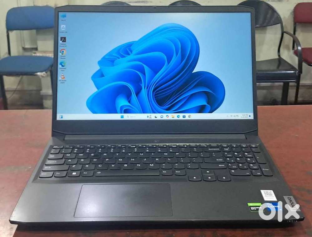 Good Condn Lenovo Gaming Laptop, i5-11th gen with 4GB Nividia Graphics