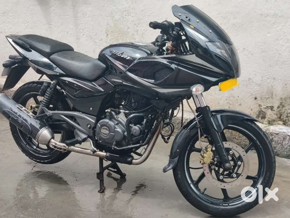 Pulsar 220f blk