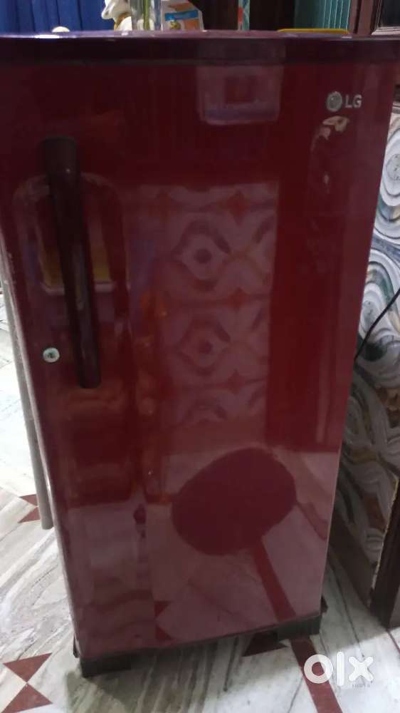 LG fridge 210 litre