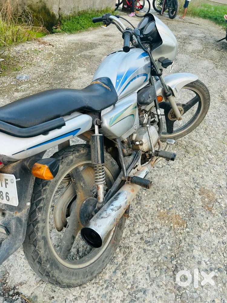Bike badiya hai koi issue ni hai...