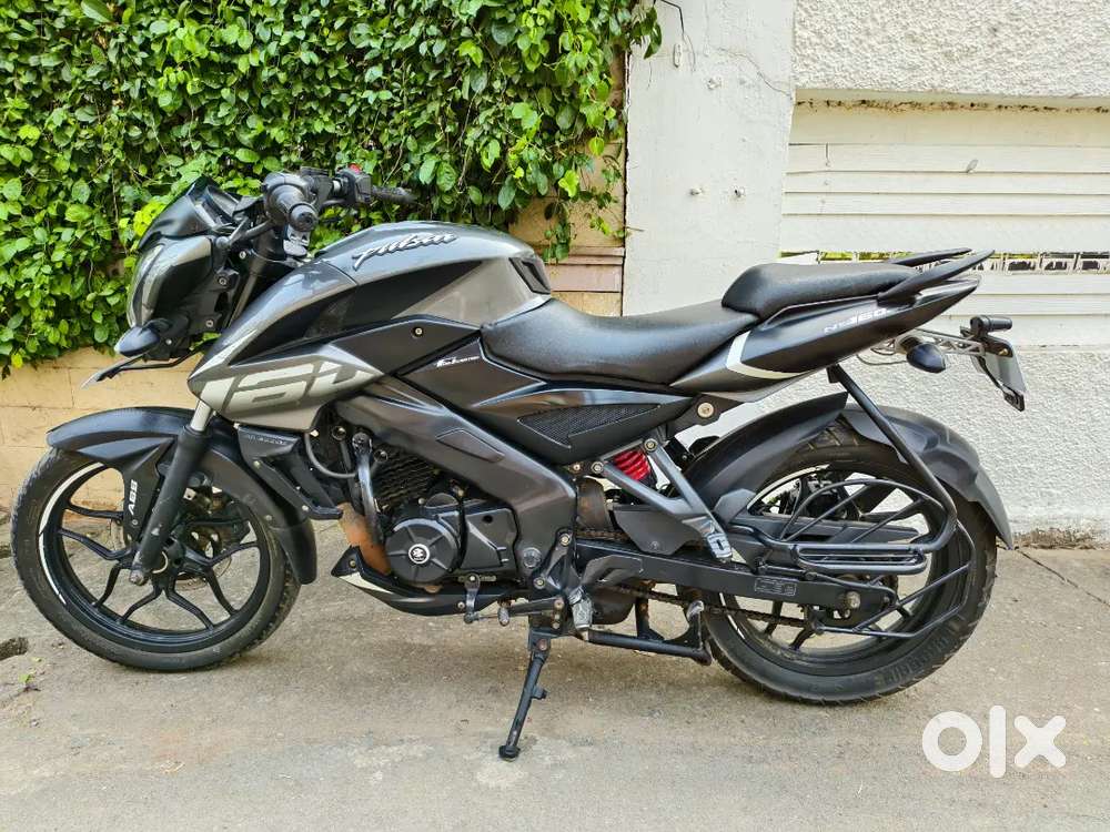 BAJA PULSAR NS 160 BIKE 2023 MODEL