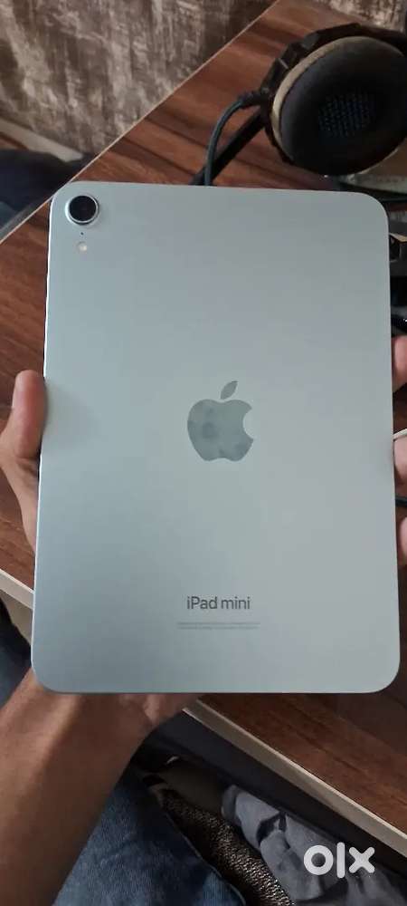 Ipad mini A17 pro 256GB WIFI ONLY with apple warranty