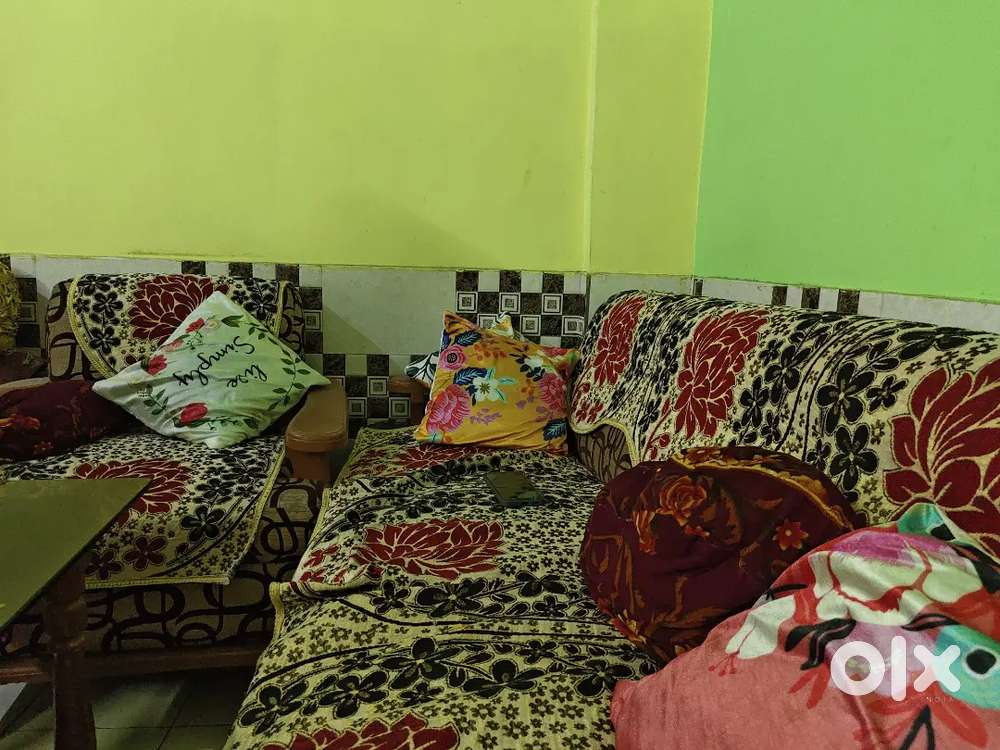 Living Room Sofa Set (3+1+1)