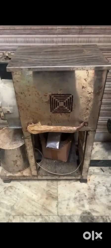 मसाले पीसने की मशीन