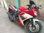 Yamaja R15 V1s (bike is in good condition)