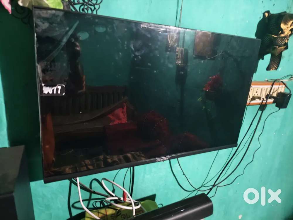 Crown 32inch android tv