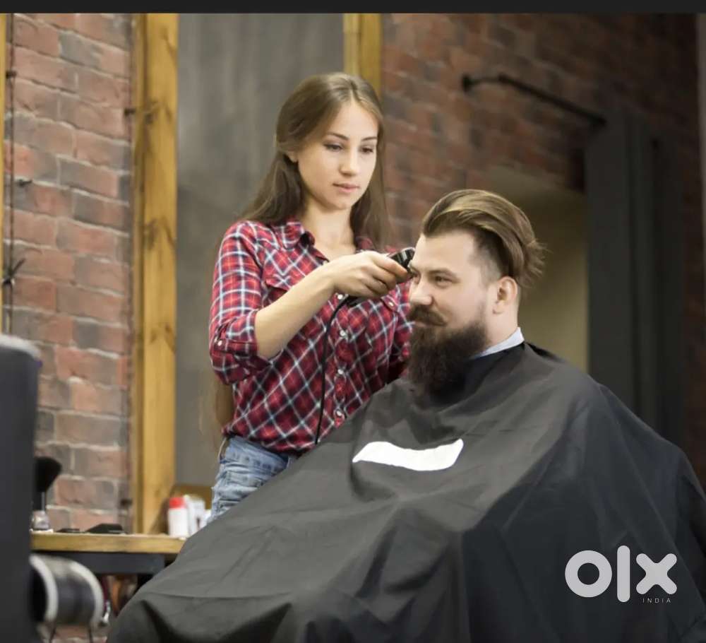 Female salon worker n beautician