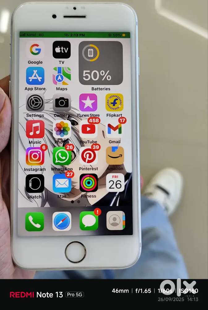 Little crack on the back glass.