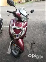 Activa 125 (Maroon) Top model