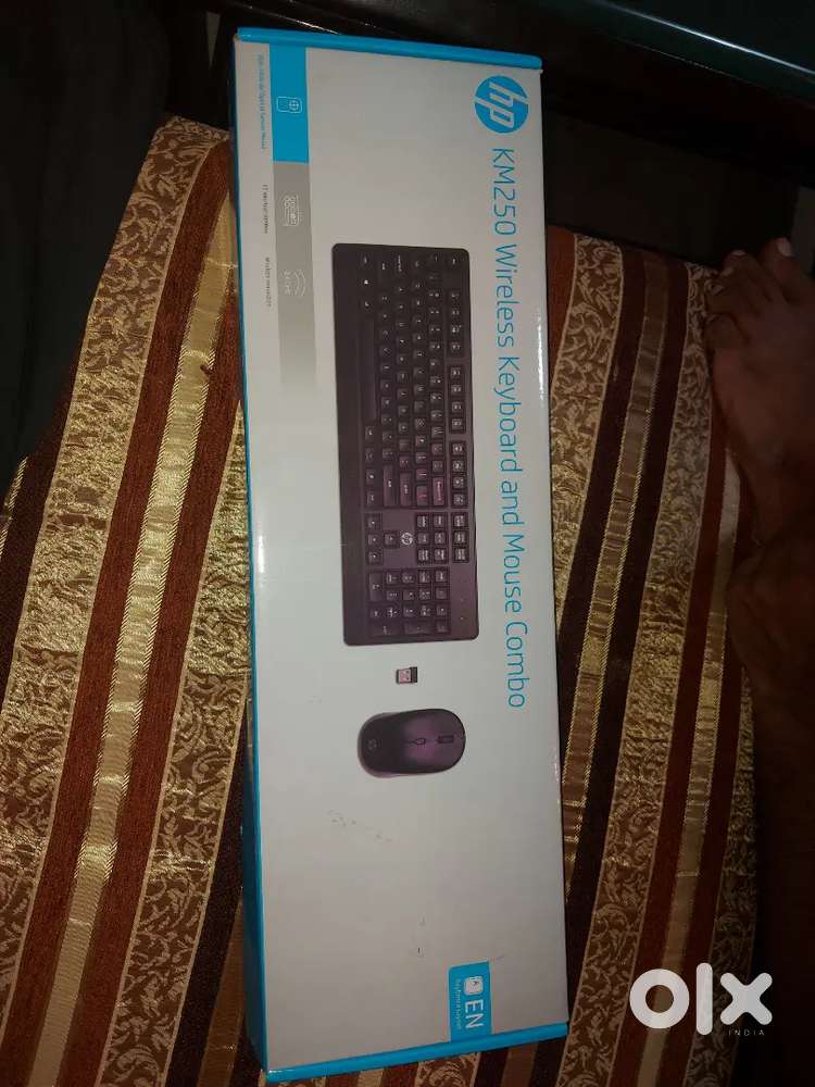 Wireless keyboard and Mouse