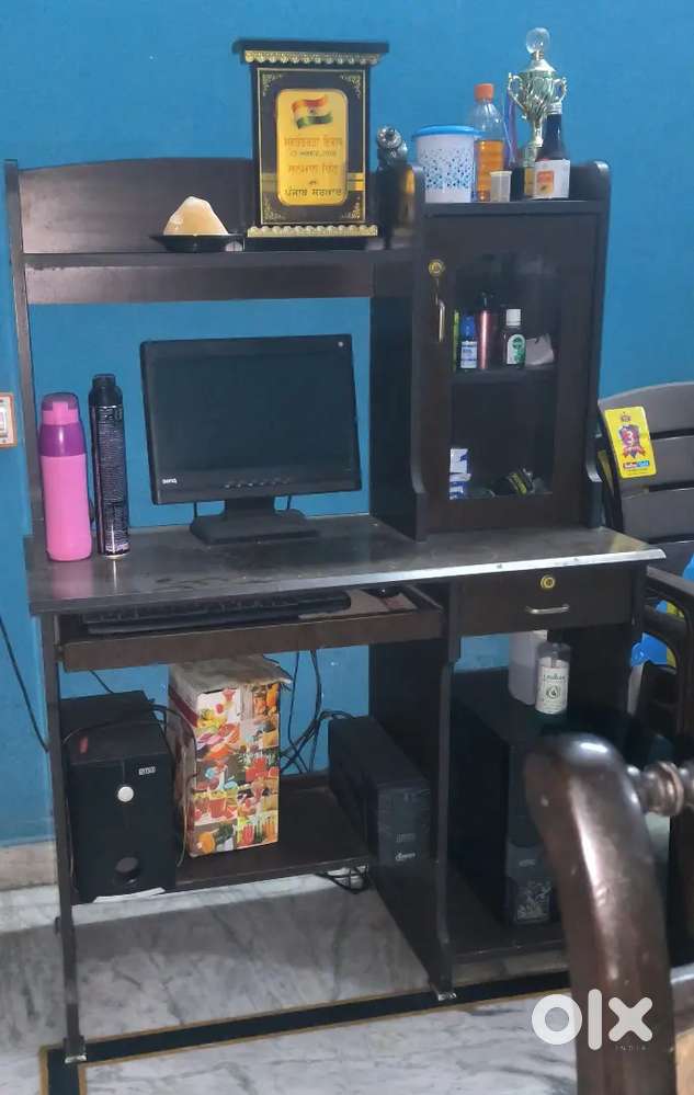 Computer for sale with cabinet