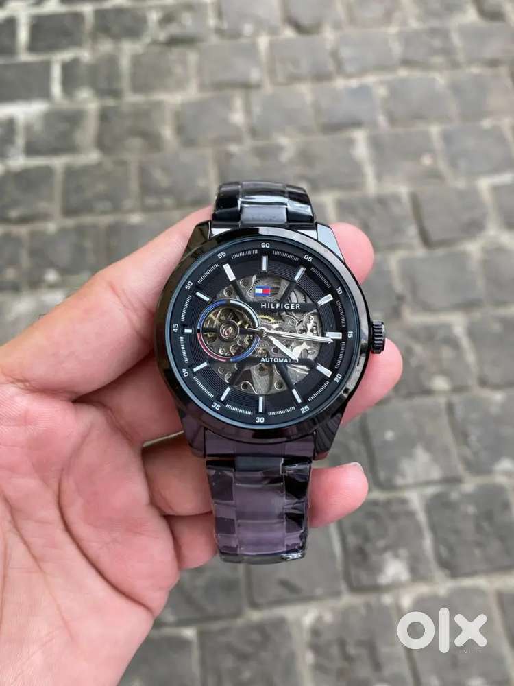 Stylish Chrome Body Watch