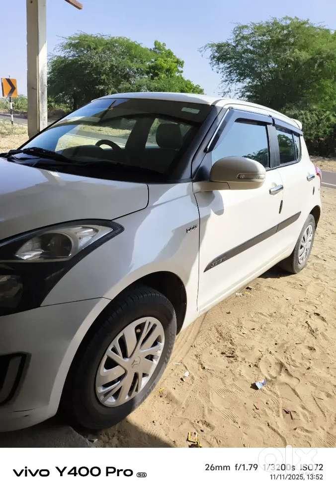 Maruti Suzuki Swift 2017 Diesel 89000 Km Driven company condition