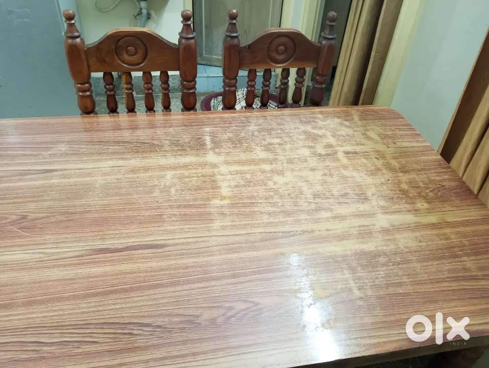 Dinning table ( teakwood)