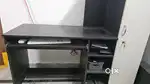 Office table/computer table
